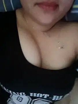 Snapshot of Meo-catwet chatting on 06-02-26, 01:40 Meo-catwet online show from 06-02-26, 01:40