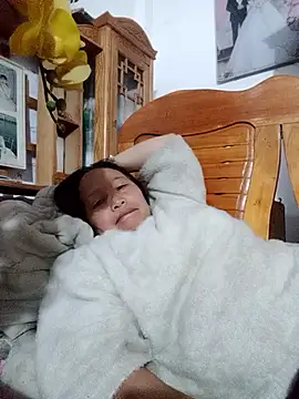 heesuu11 online show from 03-07-26, 01:24