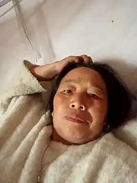 heesuu11 online show from 05-02-26, 03:00