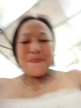 heesuu11 online show from 05-09-26, 11:10