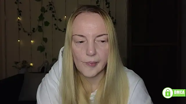 Snapshot of Bella_soulmate chatting on 02-23-26, 12:57 Bella soulmate online show from 02-23-26, 12:57