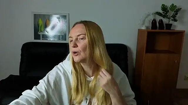 Bella soulmate online show from 07-11-26, 05:32