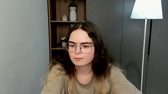 MyrlZangger online show from 02-25-26, 08:35