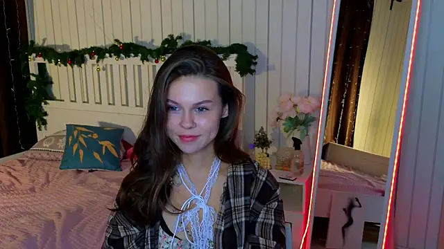 EarthaLevra online show from 03-05-26, 09:11