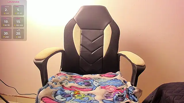 Snapshot of samira-grey chatting on 02-27-26, 01:22 samira-grey online show from 02-27-26, 01:22