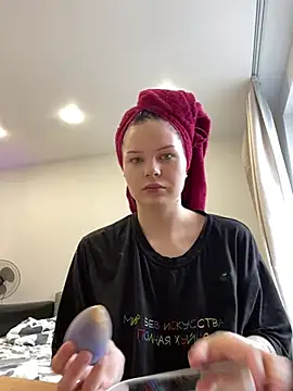 CindyMil online show from 06-28-26, 03:45