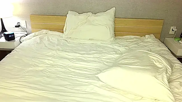 Snapshot of DarkRogue19 chatting on 02-25-26, 05:22 DarkRogue19 online show from 02-25-26, 05:22