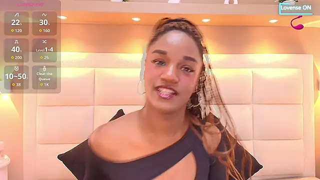 Snapshot of Chloebrunnie chatting on 06-02-26, 12:29 Chloebrunnie online show from 06-02-26, 12:29