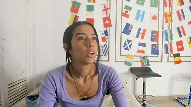 emily gaviria1 online show from 07-09-26, 01:48
