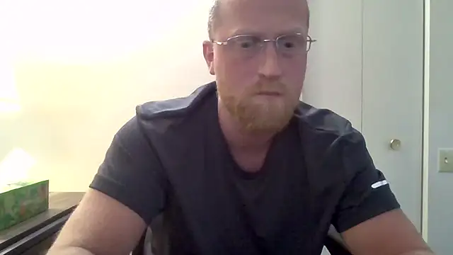 Snapshot of tytheexhibionist chatting on 05-17-26, 12:08 tytheexhibionist online show from 05-17-26, 12:08