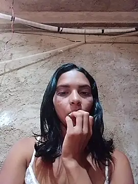 Snapshot of valentina_gomez1 chatting on 05-14-26, 01:07 valentina gomez1 online show from 05-14-26, 01:07