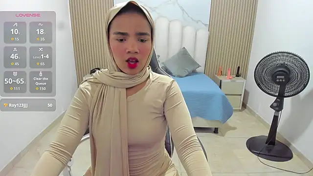 Snapshot of Jalilat_billal chatting on 03-03-26, 02:07 Jalilat billal online show from 03-03-26, 02:07