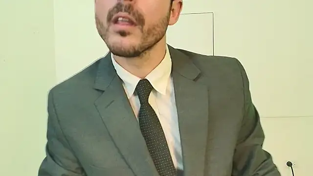 Adams Sanz online show from 06-17-26, 09:49