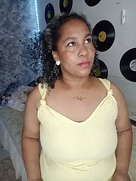 medusafox  online show from 05-16-26, 05:04