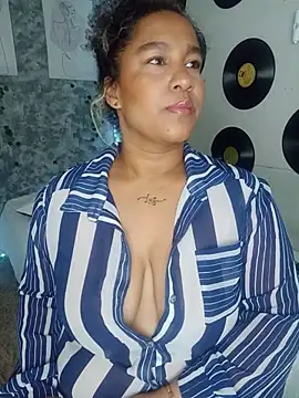 medusafox  online show from 06-24-26, 04:55