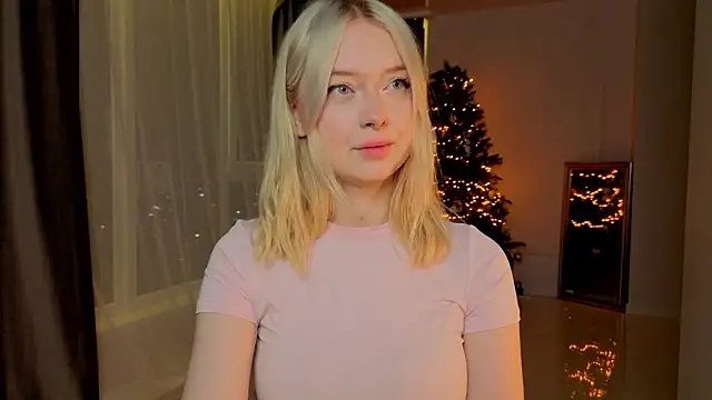 Snapshot of ChristinBland chatting on 02-28-26, 08:21 ChristinBland online show from 02-28-26, 08:21