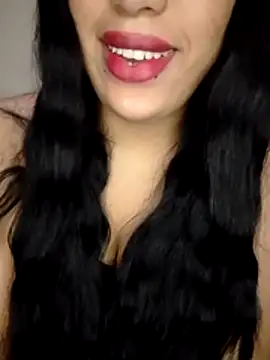 madleen Mm online show from 04-14-26, 10:43