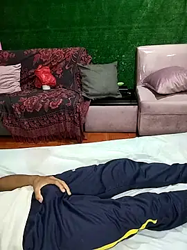 MaskedLatinaX online show from 04-10-26, 05:39