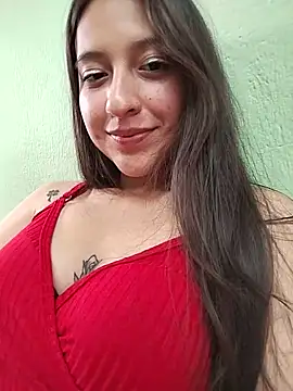 Snapshot of MaskedLatinaX chatting on 05-30-26, 04:15 MaskedLatinaX online show from 05-30-26, 04:15