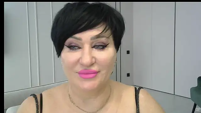 Snapshot of Kleotempt chatting on 04-22-26, 11:34 Kleotempt online show from 04-22-26, 11:34
