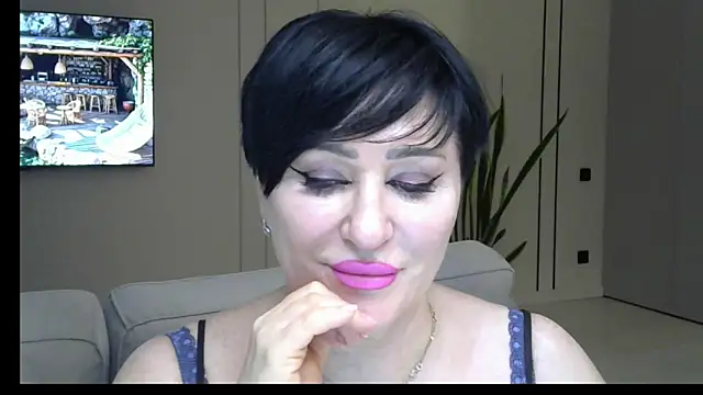 Snapshot of Kleotempt chatting on 04-29-26, 05:30 Kleotempt online show from 04-29-26, 05:30