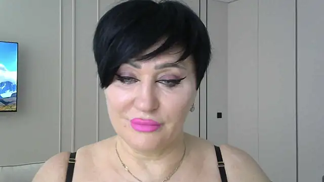Snapshot of Kleotempt chatting on 05-16-26, 01:54 Kleotempt online show from 05-16-26, 01:54