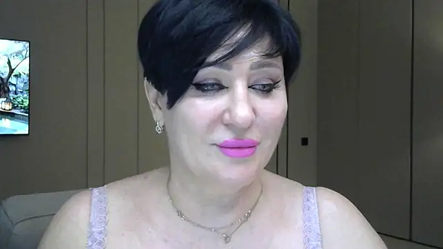 Snapshot of Kleotempt chatting on 05-19-26, 08:15 Kleotempt online show from 05-19-26, 08:15