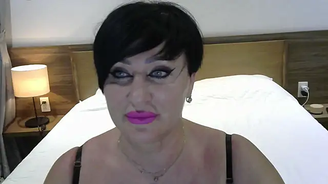 Snapshot of Kleotempt chatting on 06-03-26, 04:34 Kleotempt online show from 06-03-26, 04:34