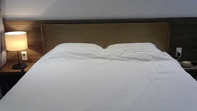 Snapshot of Kleotempt chatting on 06-04-26, 03:40 Kleotempt online show from 06-04-26, 03:40