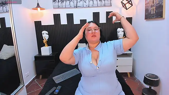 sienna cavalli online show from 04-17-26, 12:41