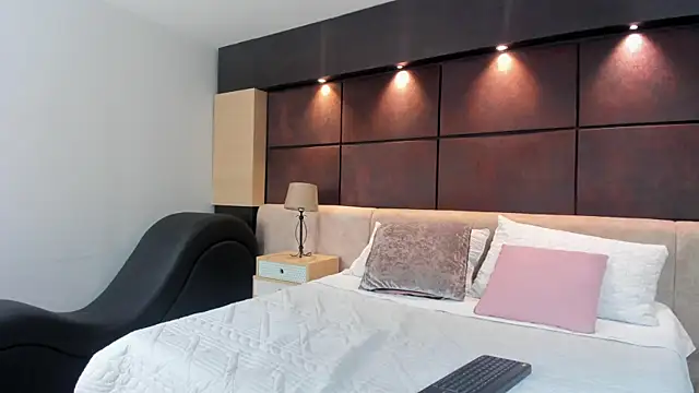 NatashaSanchez online show from 02-28-26, 02:18