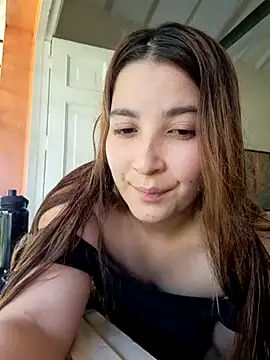 Snapshot of Estelle_Noir chatting on 03-02-26, 03:41 Estelle Noir online show from 03-02-26, 03:41