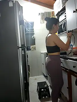 Snapshot of sashaaqueen chatting on 02-27-26, 04:45 sashaaqueen online show from 02-27-26, 04:45