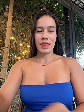 Snapshot of Penny_09 chatting on 07-26-26, 10:05 Penny 09 online show from 07-26-26, 10:05