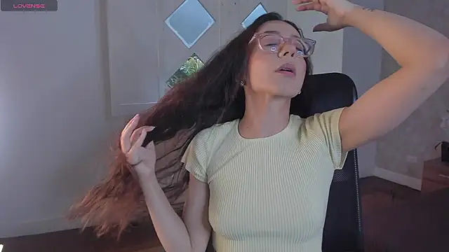 Arii wilde online show from 03-26-26, 12:11