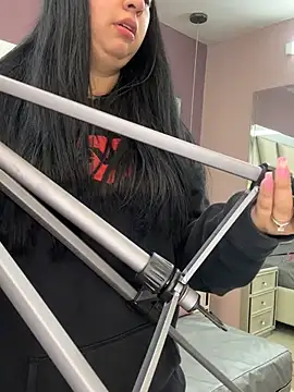Snapshot of Ashleeyprincess01 chatting on 04-24-26, 11:34 Ashleeyprincess01 online show from 04-24-26, 11:34