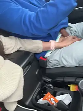 Snapshot of MoonGoddess424 chatting on 03-12-26, 04:02 MoonGoddess424 online show from 03-12-26, 04:02