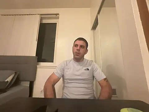 Snapshot of CristiX7 chatting on 02-24-26, 06:44 CristiX7 online show from 02-24-26, 06:44