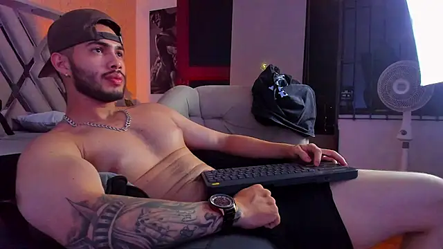 Vincentblack online show from 05-16-26, 06:21