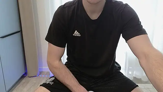 Snapshot of chantatummm chatting on 02-28-26, 09:43 chantatummm online show from 02-28-26, 09:43