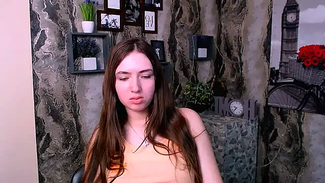 AnnaFlirt  online show from 04-14-26, 09:59