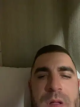 Snapshot of VANYA1997 chatting on 03-02-26, 07:21 VANYA1997 online show from 03-02-26, 07:21