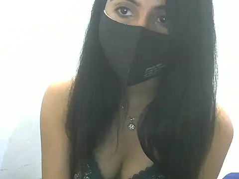 Snapshot of keyswee chatting on 01-11-25, 10:51 keyswee online show from 01-11-25, 10:51