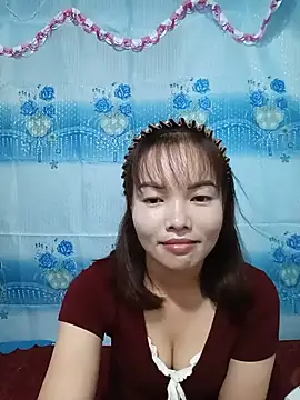 Snapshot of Angel-balee chatting on 07-17-26, 01:40 Angel-balee online show from 07-17-26, 01:40