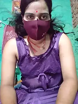 Snapshot of Poonam_bhoji chatting on 05-20-26, 04:02 Poonam bhoji online show from 05-20-26, 04:02
