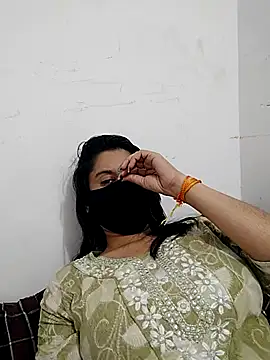 Snapshot of Sonakshi_kumari chatting on 03-02-26, 05:08 Sonakshi kumari online show from 03-02-26, 05:08