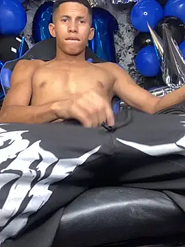 Snapshot of Joel_hot1 chatting on 02-25-26, 07:34 Joel hot1 online show from 02-25-26, 07:34