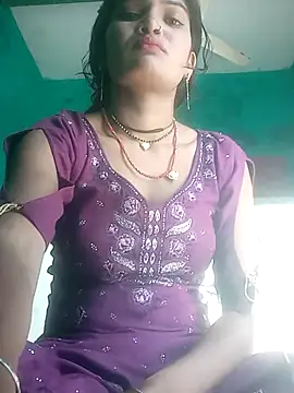 Snapshot of Shivani_bhabi chatting on 06-02-26, 09:44 Shivani bhabi online show from 06-02-26, 09:44