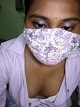 Snapshot of MISS_MADHURIBABY chatting on 04-26-26, 06:44 MISS MADHURIBABY online show from 04-26-26, 06:44