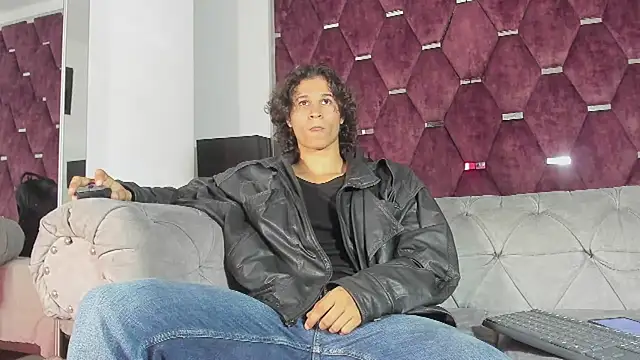 TonyBenedetti online show from 05-10-26, 07:52